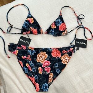 NWT SKATIE BIKINI SWIMSUIT